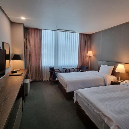 Queenvell Hotel Daegu Zewnętrze zdjęcie